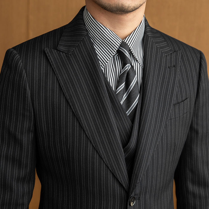 Blazer Dois Botões Listrado Cinza Escuro