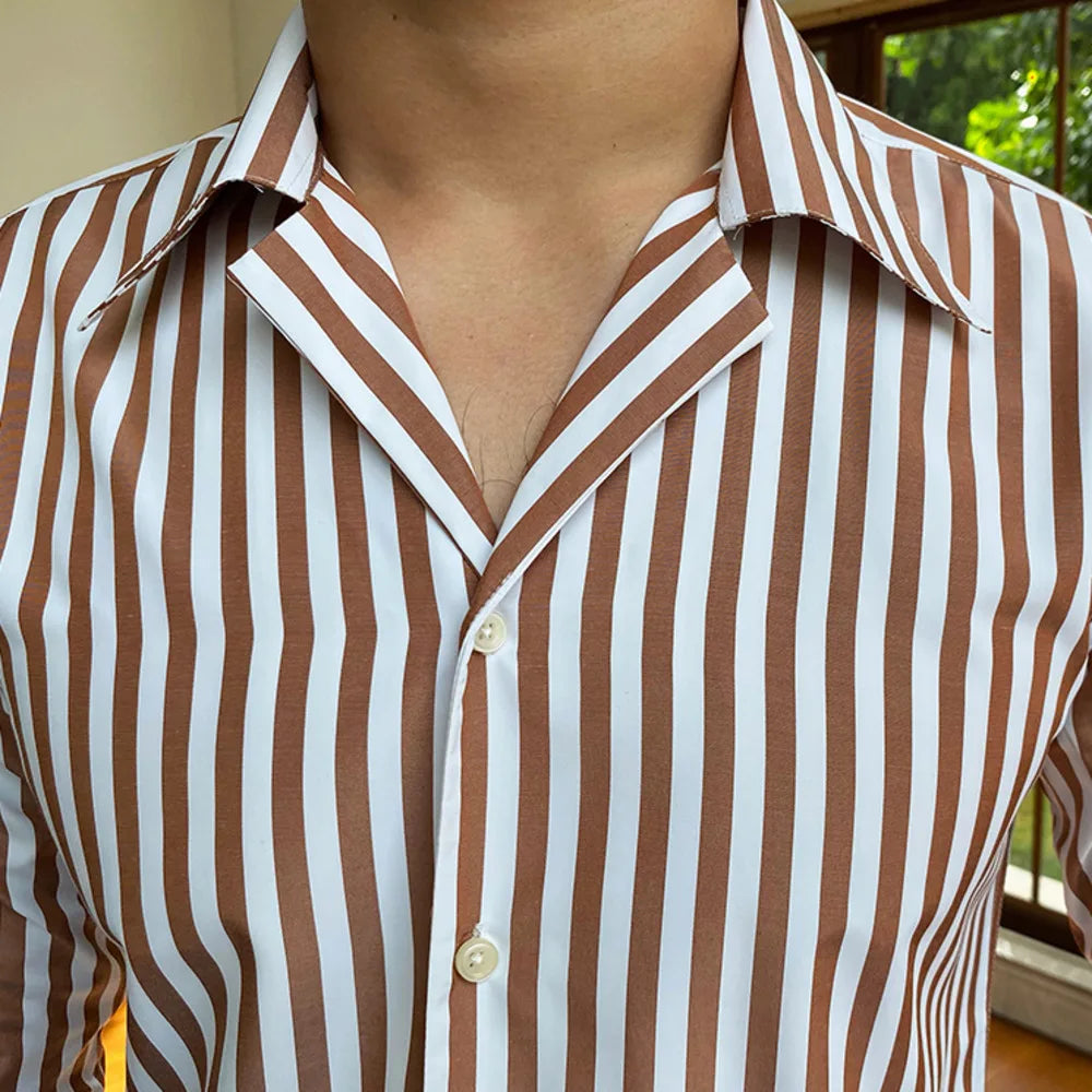 Camisa listrada com gola mandarim LS040 da Looped