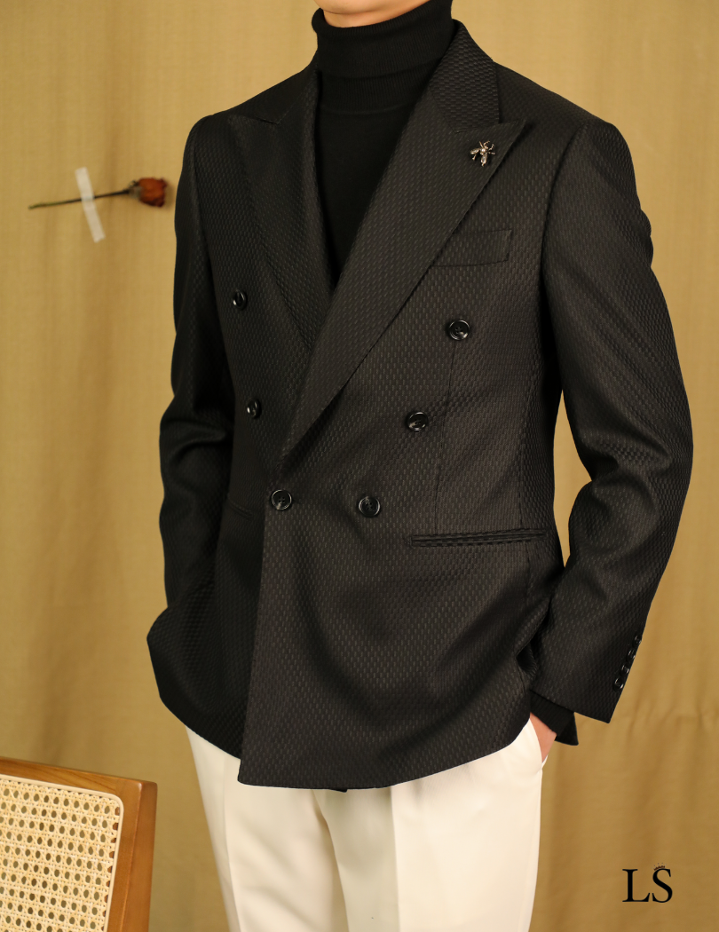 Veroza Checkered Blazer