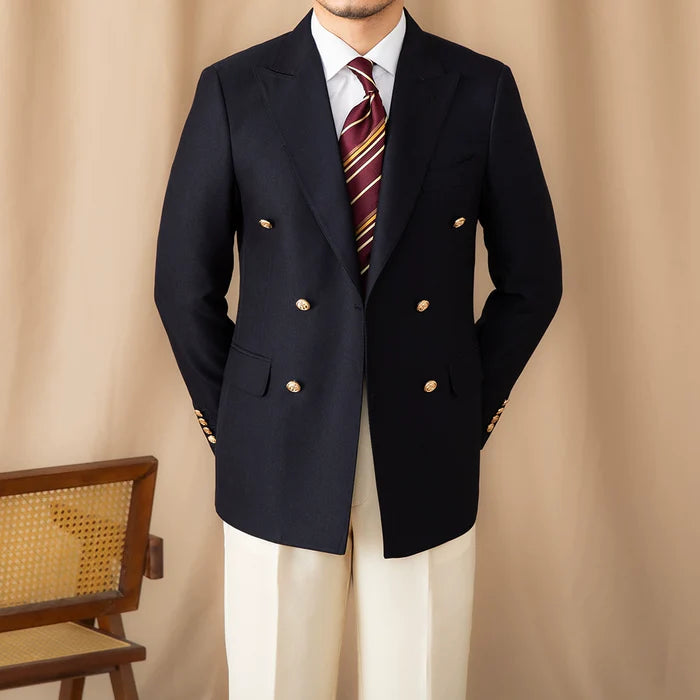 Blazer Transpassado com Botões Dourados Peak Lapel