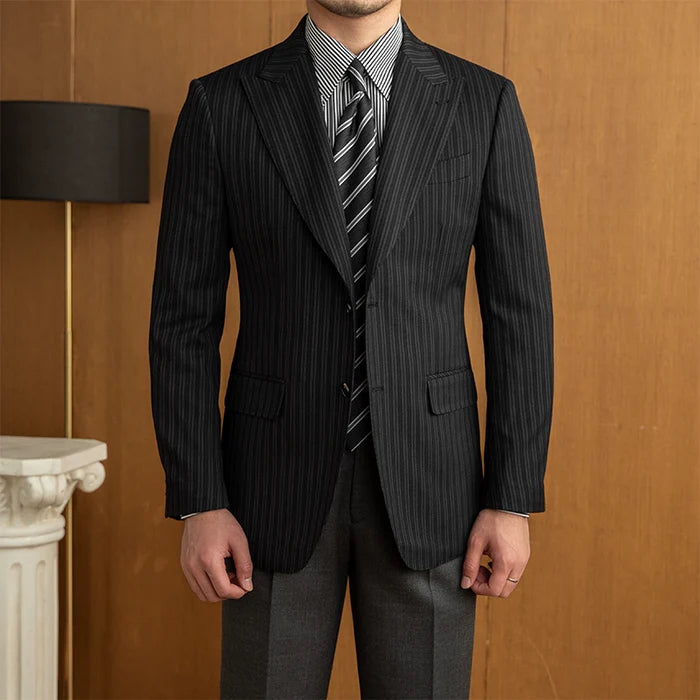Blazer Dois Botões Listrado Cinza Escuro