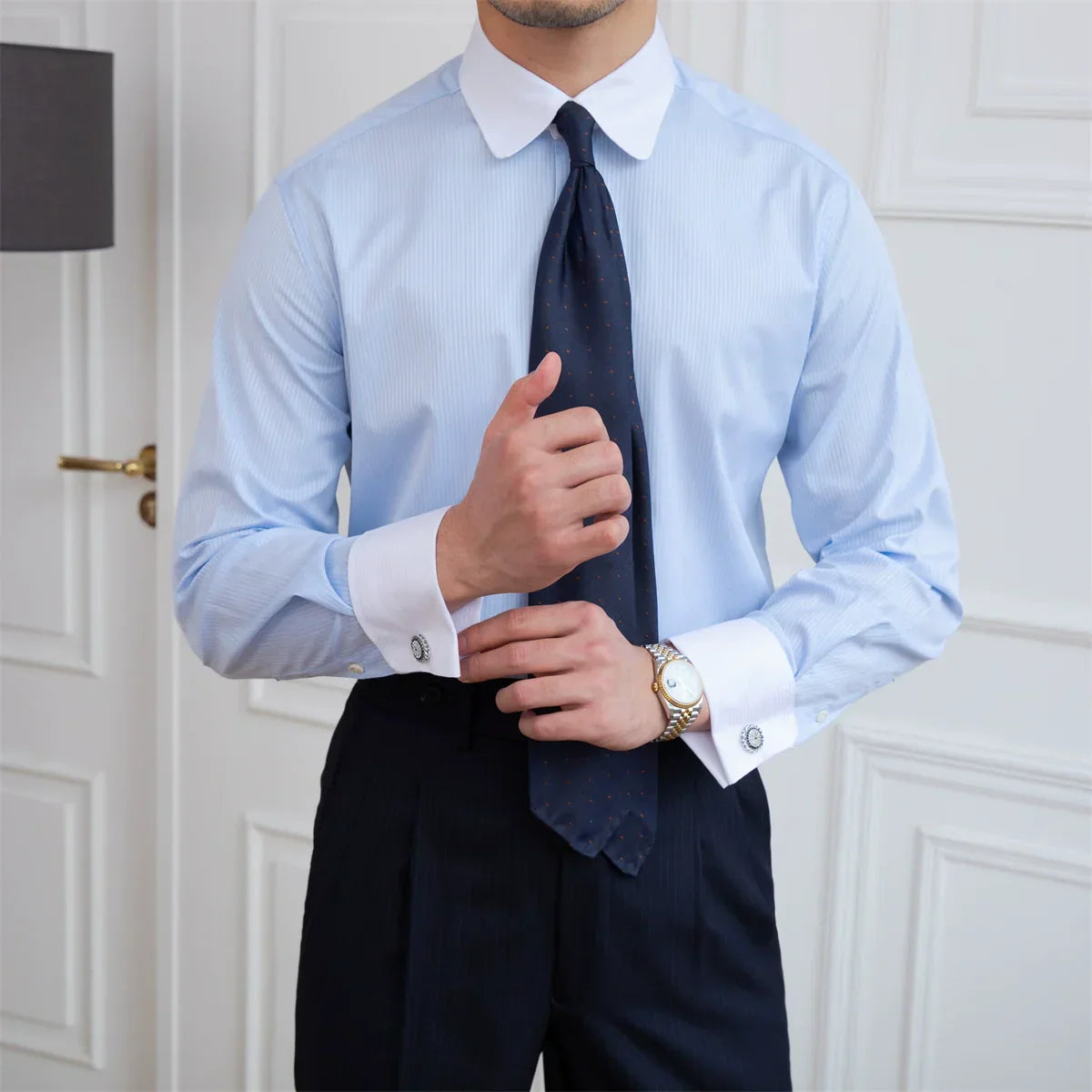 Camisa com punho francês