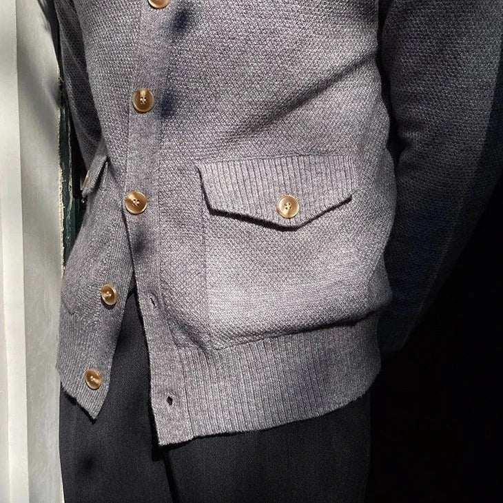 Cardigan Inglês com Bolsos Frontais