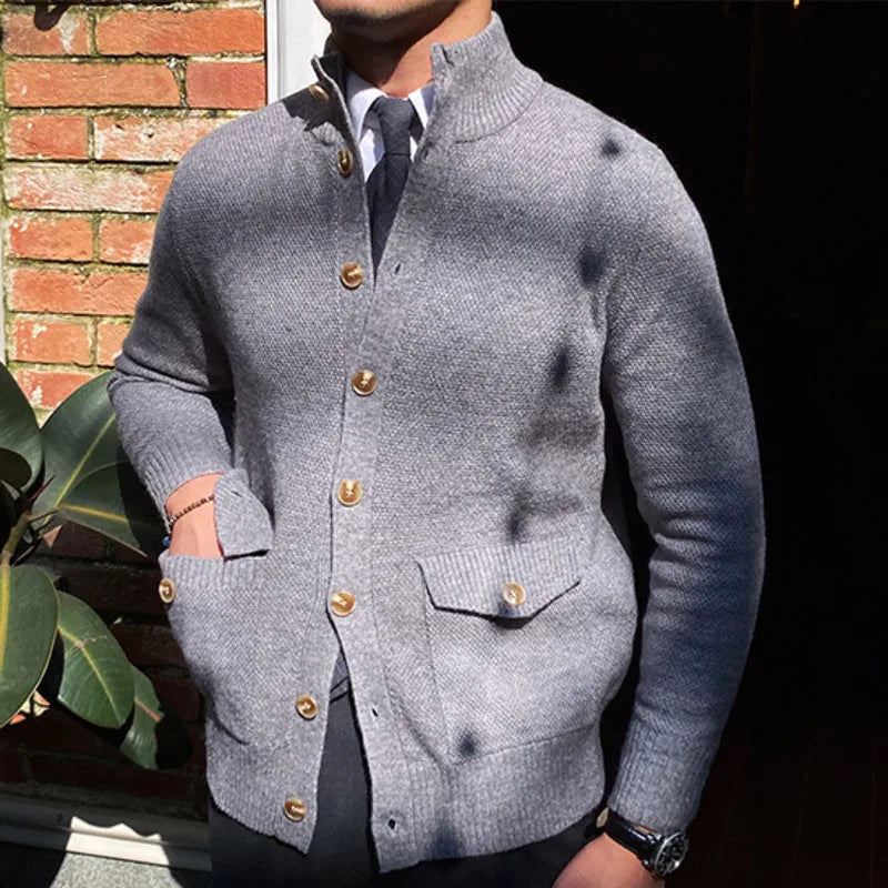 Cardigan Inglês com Bolsos Frontais