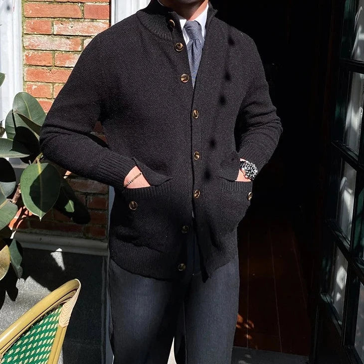 Cardigan Inglês com Bolsos Frontais