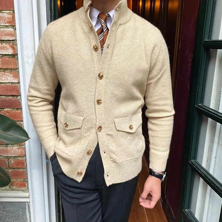 Cardigan Inglês com Bolsos Frontais