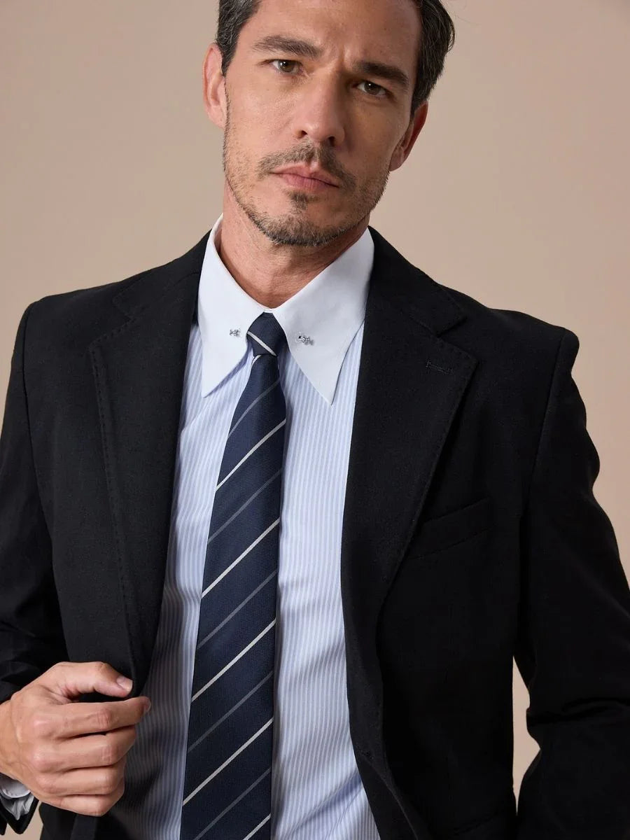 Camisa de negócios Loops com colarinho perfurado